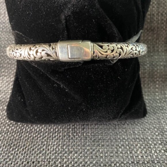 Sarda with Caribbean Blue Quartz Bracelet - Picture 3 of 3